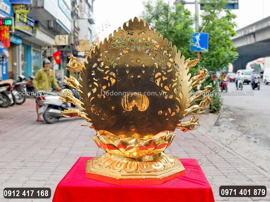 H&igrave;nh ảnh ph&iacute;a sau của vật phẩm